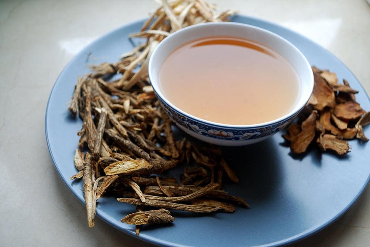 فوائد القسط الهندي للنساء الحامل وللتخلص من آلام الدورة الشهرية